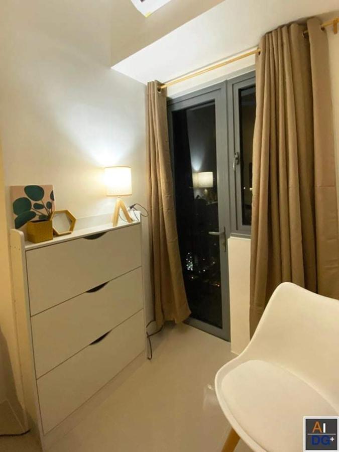 Fame Residences Tower-1 Unit 3207 In Mandaluyong 1 Bedroom W Balcony City View Manila Esterno foto